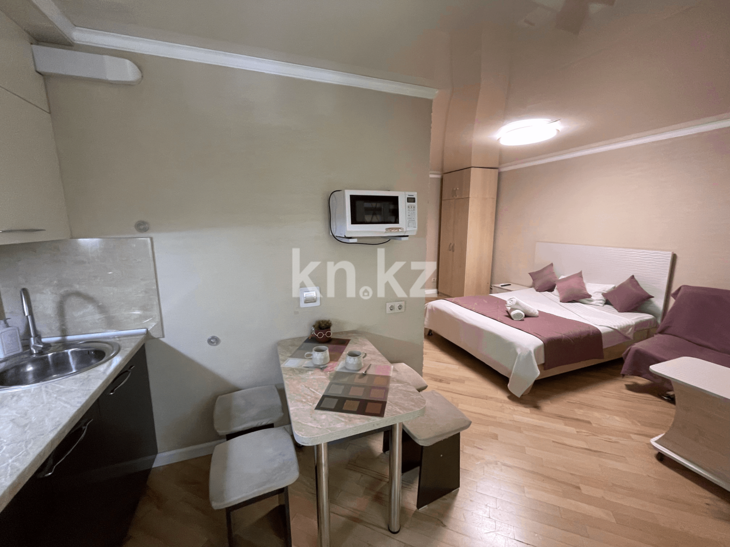 Аренда 1-комнатной квартиры посуточно, 40 м² в Алматы