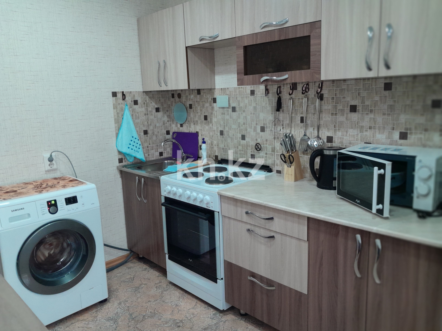 Аренда 1-комнатной квартиры посуточно, 32 м², Красина, дом  11 в Усть-Каменогорске - фото 3