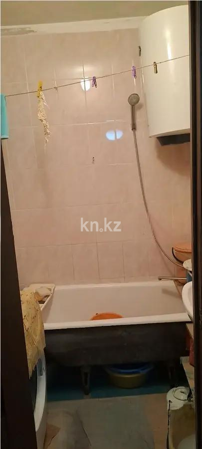 Продажа 3-комнатной квартиры, 58 м², ул. Маметовой, дом  93 в Караганде - фото 4