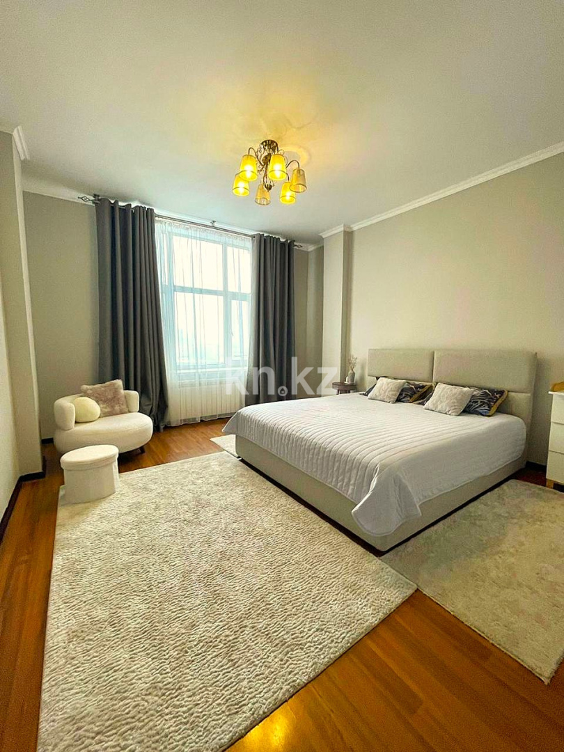 Продажа 3-комнатной квартиры, 94.4 м², пр. Республики в Астане