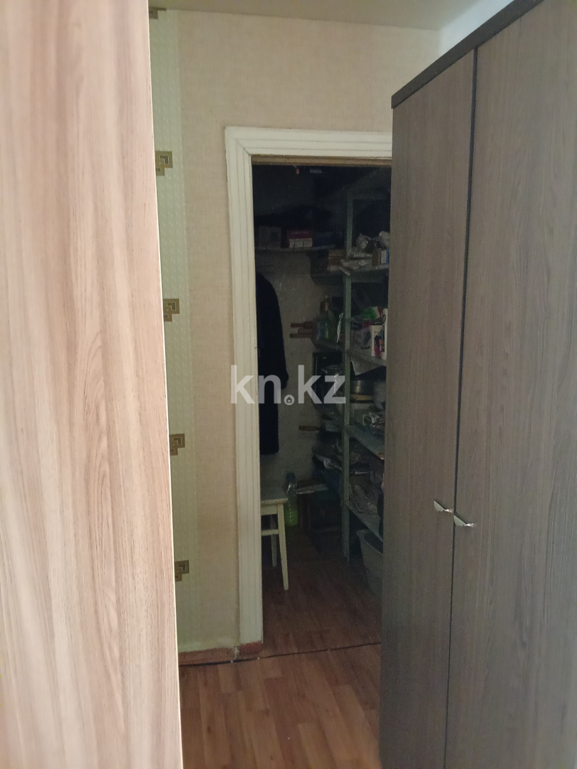 Продажа 1-комнатной квартиры, 31 м², ул. Полетаева, дом  3 в Караганде - фото 16