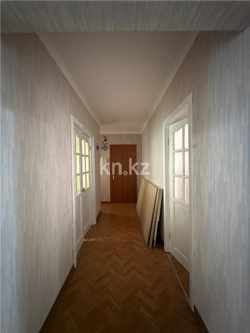 Продажа 4-комнатной квартиры, 82 м², ул. Озёрная в Темиртау - фото 12