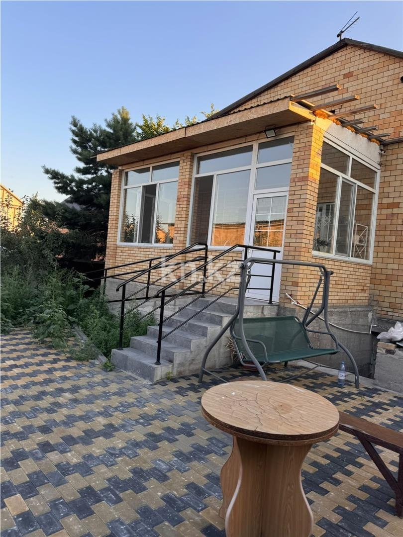 Продажа 5-комнатного дома, 220 м² в Караганде - фото 3