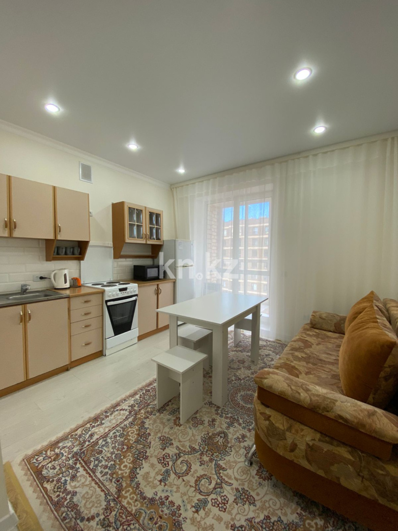 Аренда 2-комнатной квартиры, 48 м² в Астане