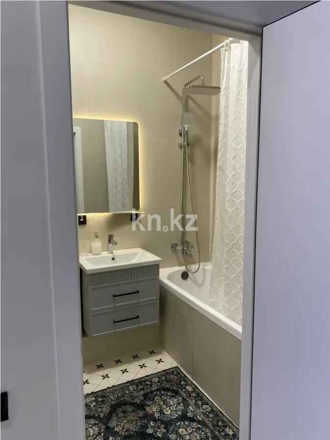 Продажа 2-комнатной квартиры, 52.5 м² в Алматы - фото 4