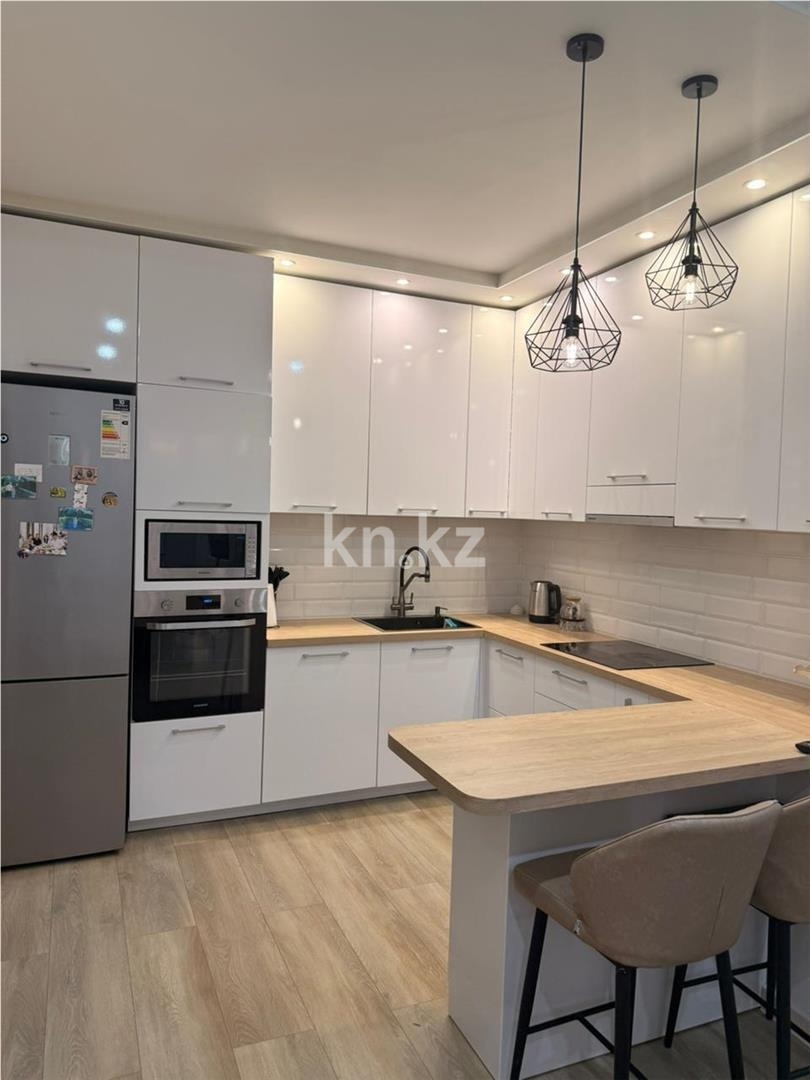 Продажа 4-комнатной квартиры, 132 м² в Караганде - фото 3