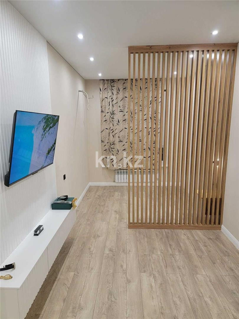 Продажа 1-комнатной квартиры, 45 м², пр. Республики в Караганде - фото 2