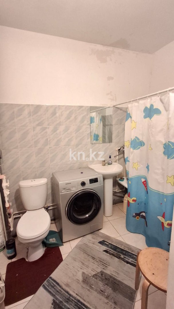 Продажа 1-комнатной квартиры, 46.5 м², мкр. Кунаева в Уральске - фото 7