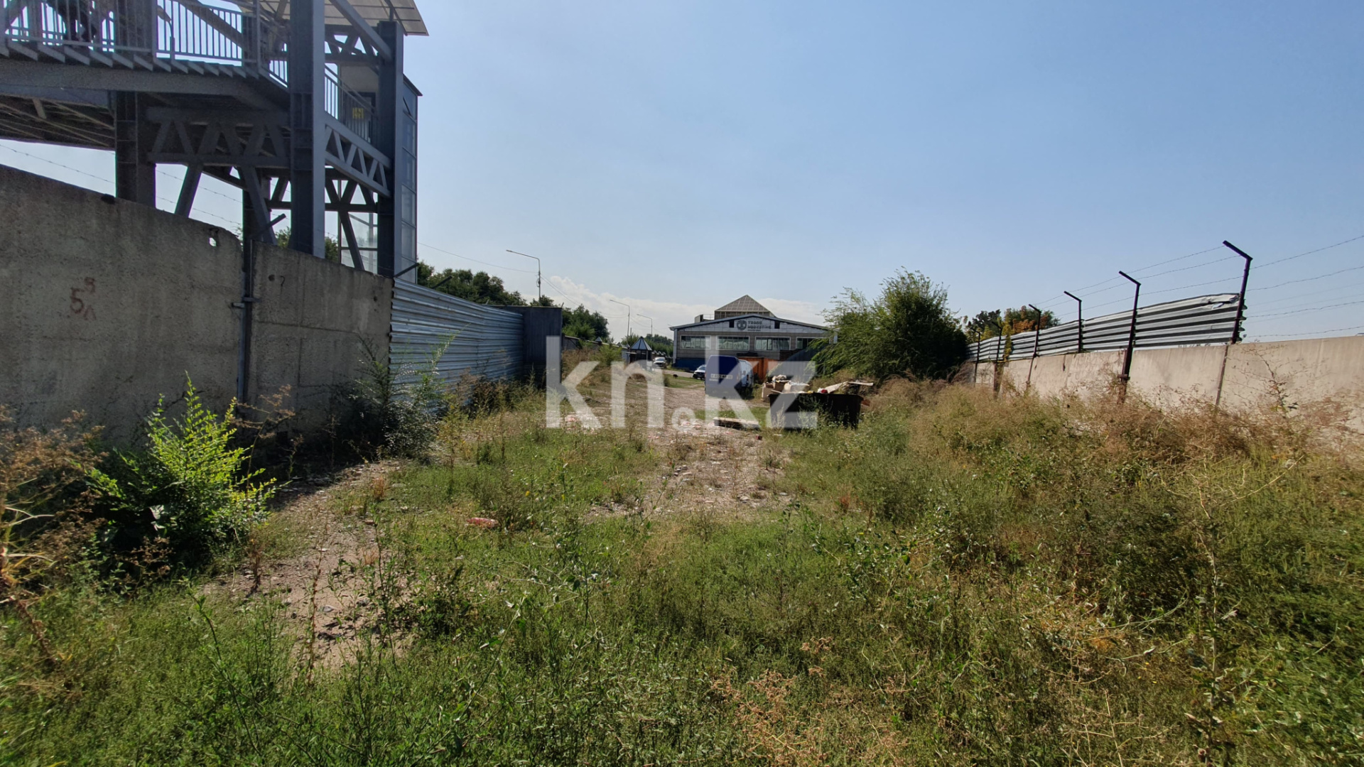 Продажа , 2150 м², Рыскулова, дом  1/1 в Алматы - фото 15