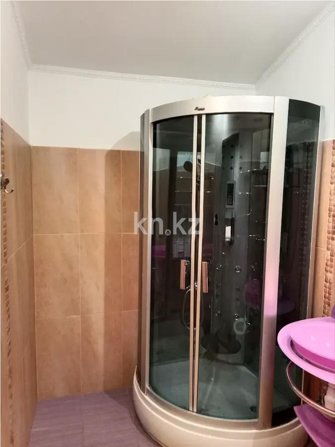 Продажа 3-комнатной квартиры, 67.4 м², ул. Радостовца, дом  170 в Алматы - фото 3