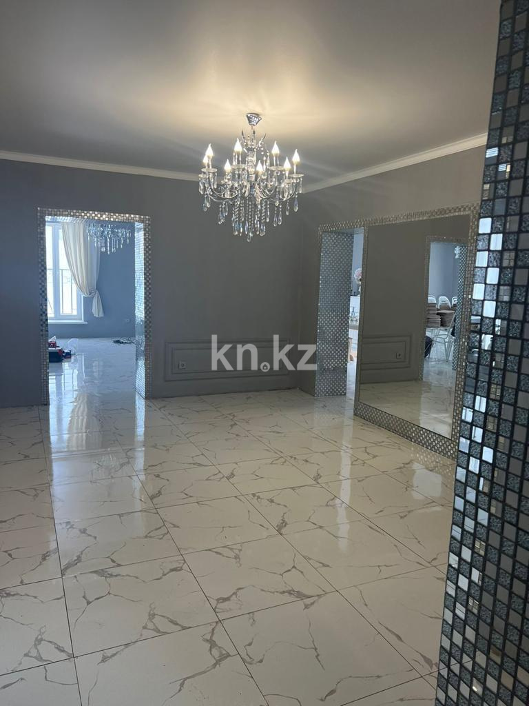Продажа 8-комнатного дома, 500 м², ул. Рахимбекова, дом  54 в Караганде - фото 3
