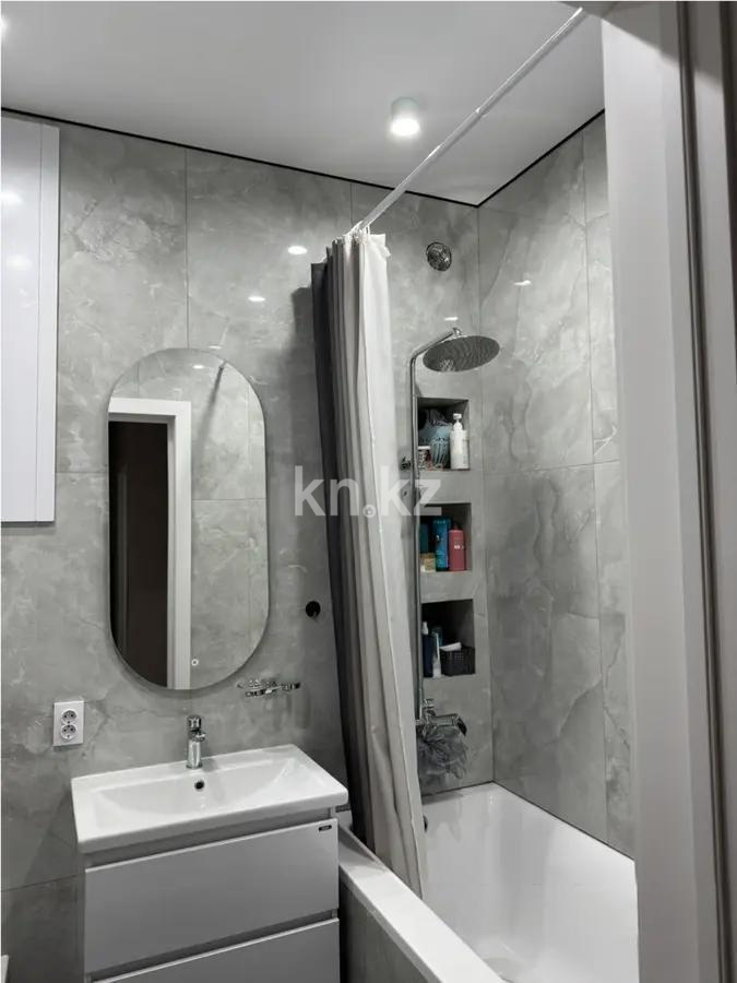 Продажа 1-комнатной квартиры, 44 м², ул. Букетова, дом  3/3 в Караганде - фото 3