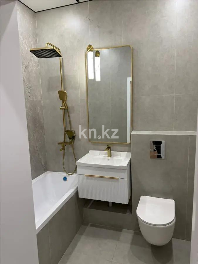 Продажа 2-комнатной квартиры, 40 м², ул. Халиуллина, дом  196/1 стр в Алматы - фото 4