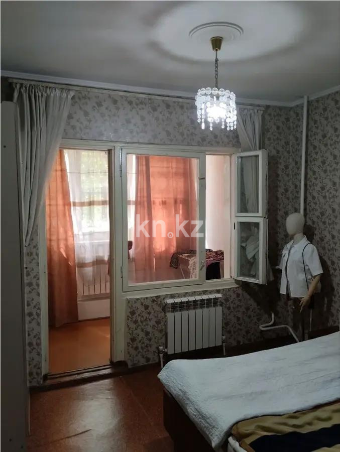 Продажа 3-комнатной квартиры, 68 м², ул. Толе би, дом  198 в Алматы