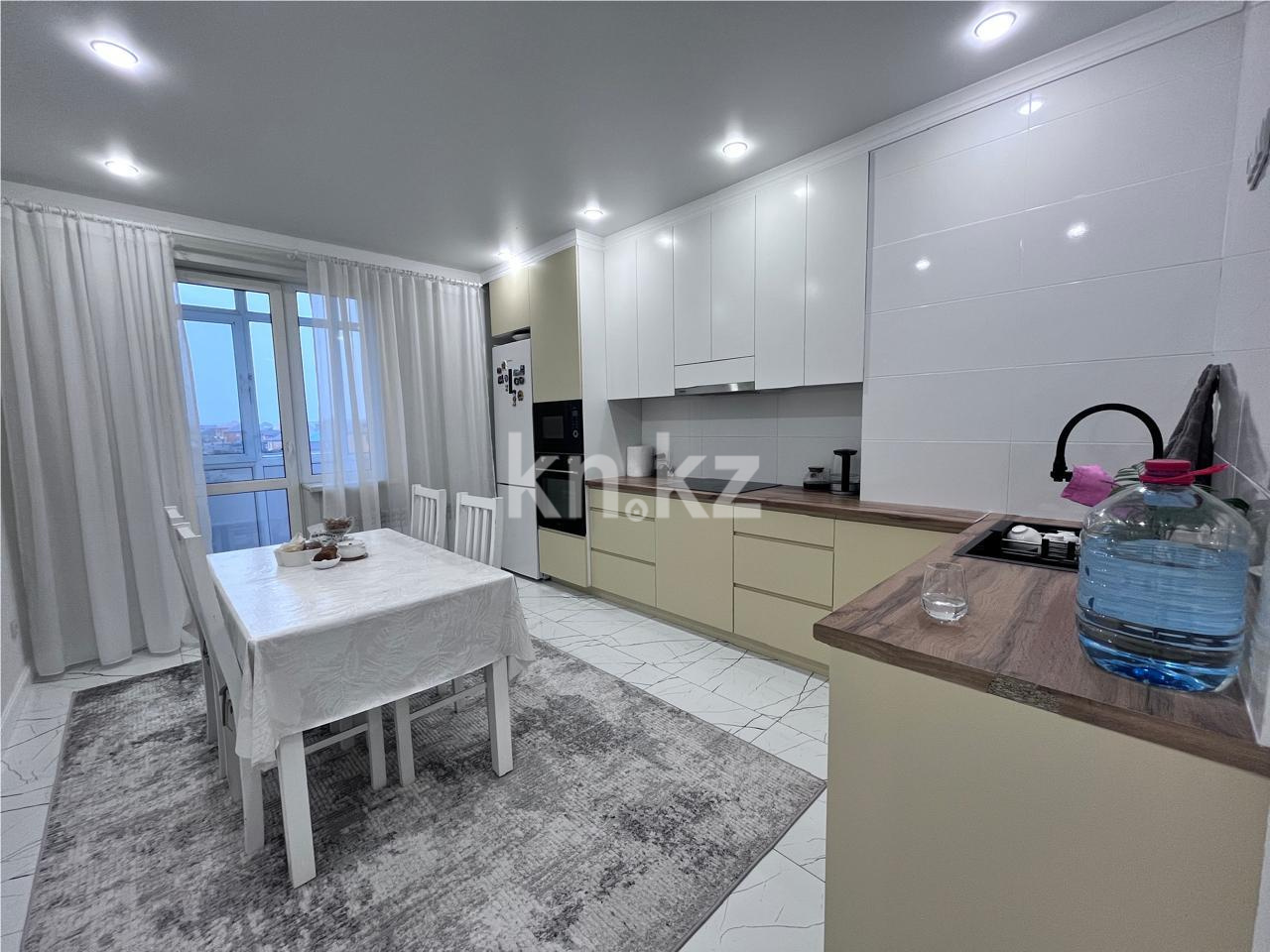 Продажа 3-комнатной квартиры, 83 м², ул. Таттимбета в Караганде