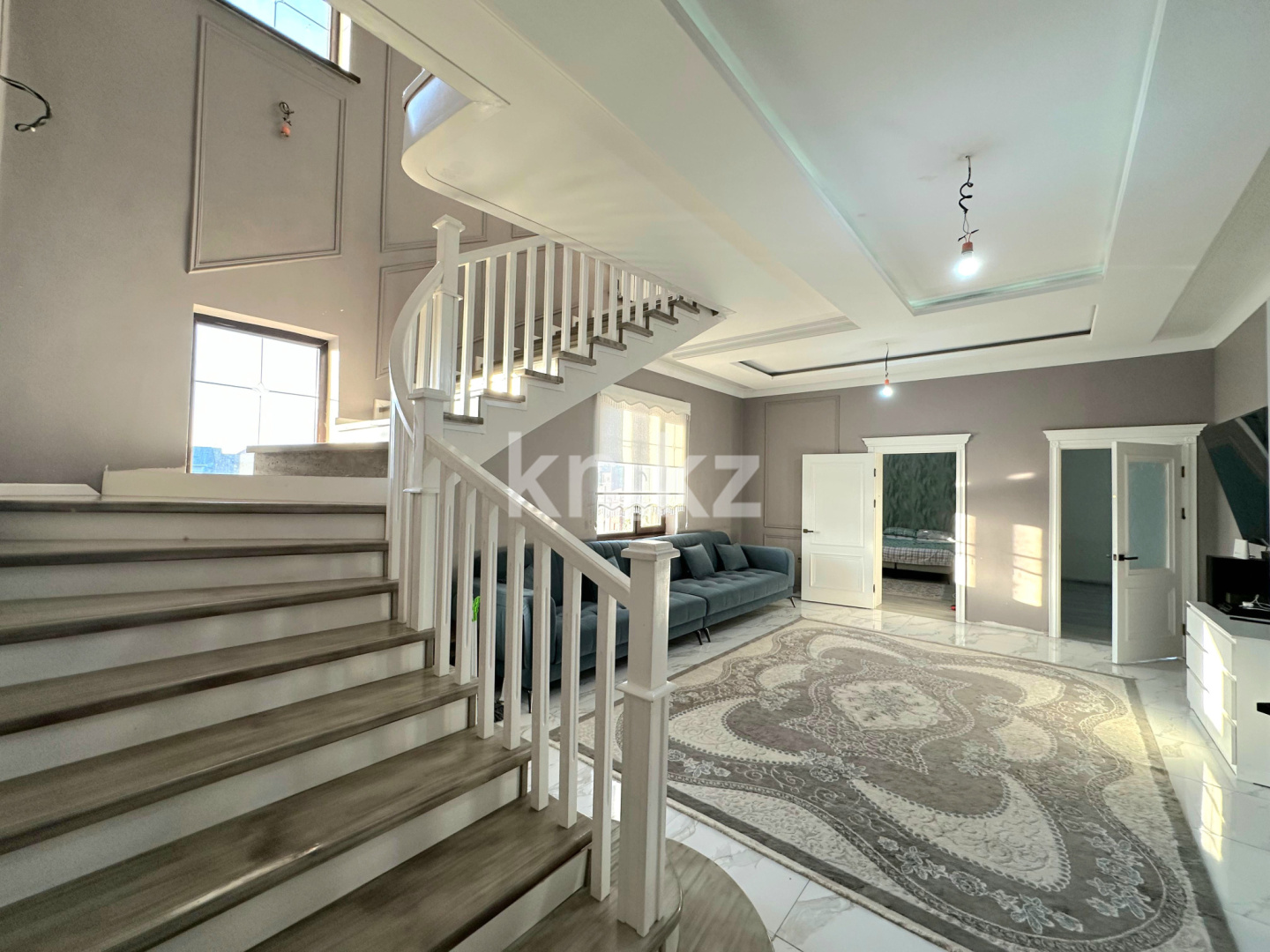 Продажа 9-комнатного дома, 375 м², Кызылжар, дом  8 в Шымкенте - фото 2