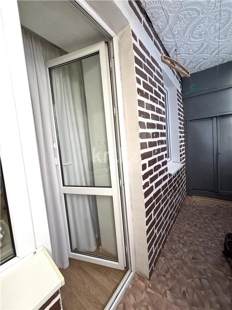 Продажа 3-комнатной квартиры, 61 м², ул. Крылова, дом  4а в Караганде - фото 13