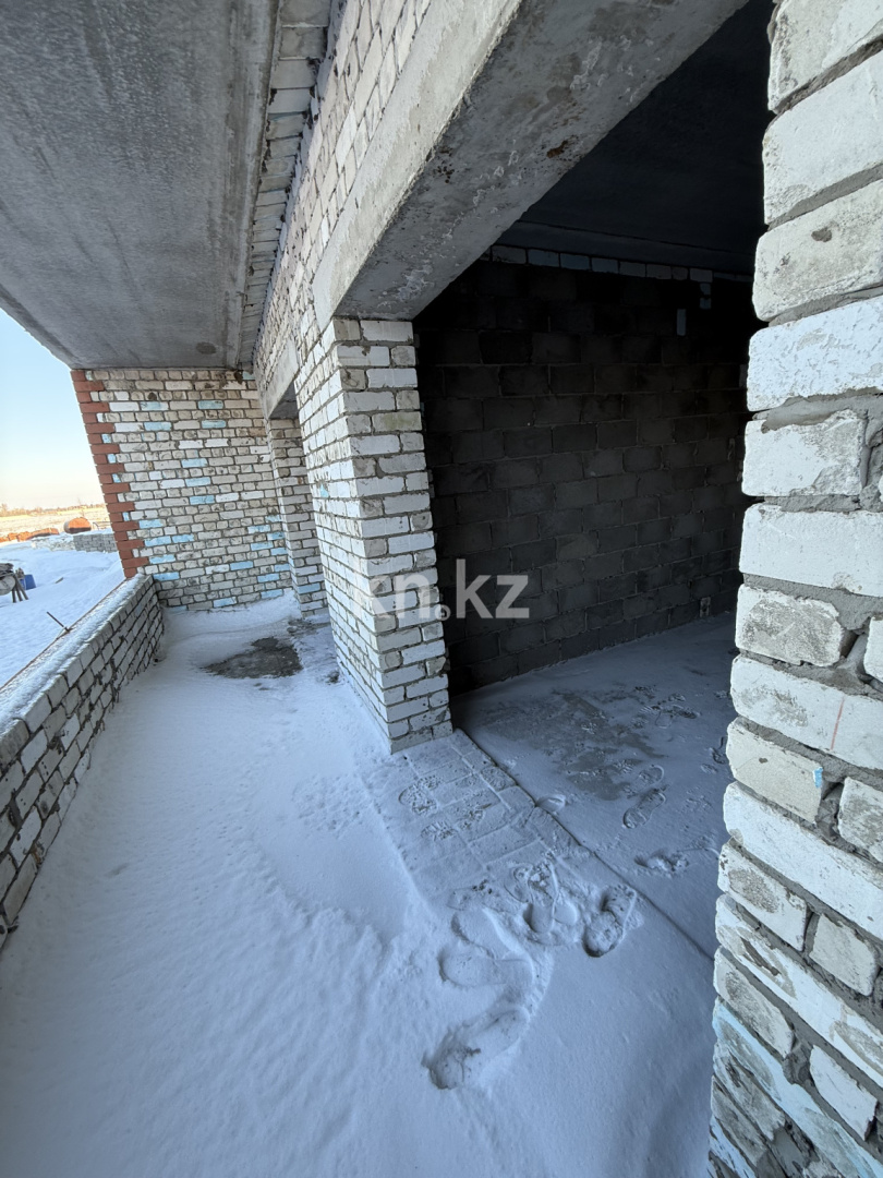 Продажа 2-комнатной квартиры, 64.5 м² в Уральске - фото 6