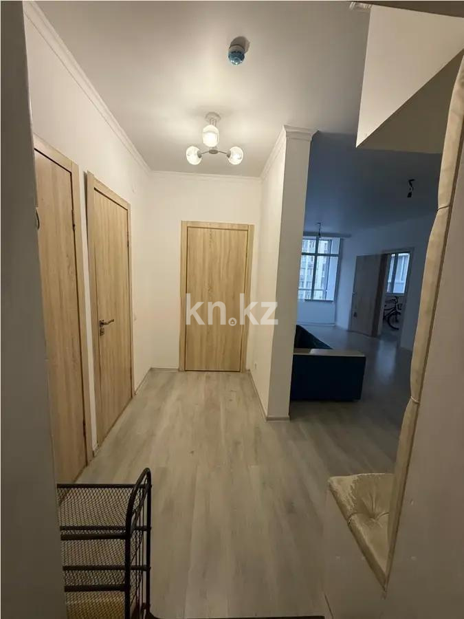 Продажа 3-комнатной квартиры, 70.4 м² в Алматы - фото 3