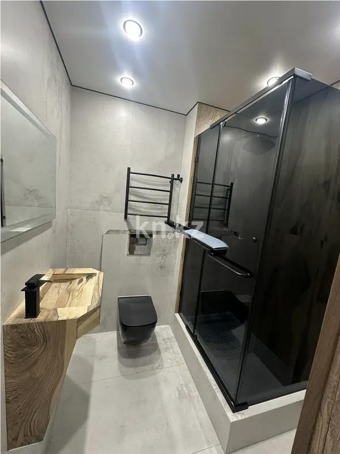 Продажа 1-комнатной квартиры, 39 м², ул. Жолымбет, дом  42/5 в Алматы - фото 3