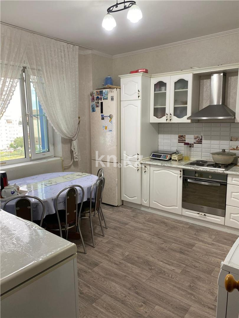 Продажа 3-комнатной квартиры, 80 м², ул. Сарыарка в Караганде - фото 6