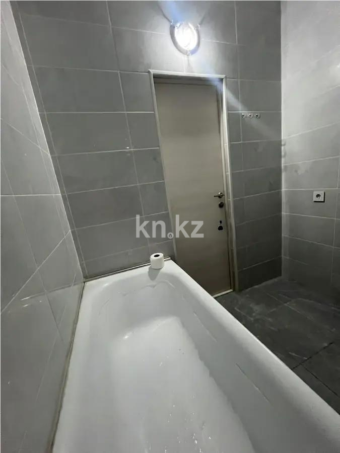 Продажа 1-комнатной квартиры, 43 м², ул. Жунисова, дом  8/9 в Алматы - фото 3