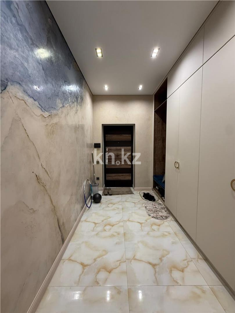 Продажа 3-комнатной квартиры, 110 м² в Караганде - фото 25