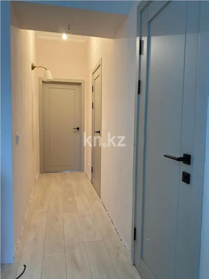 Продажа 3-комнатной квартиры, 75 м², пр. Туран, дом  42 в Астане - фото 2