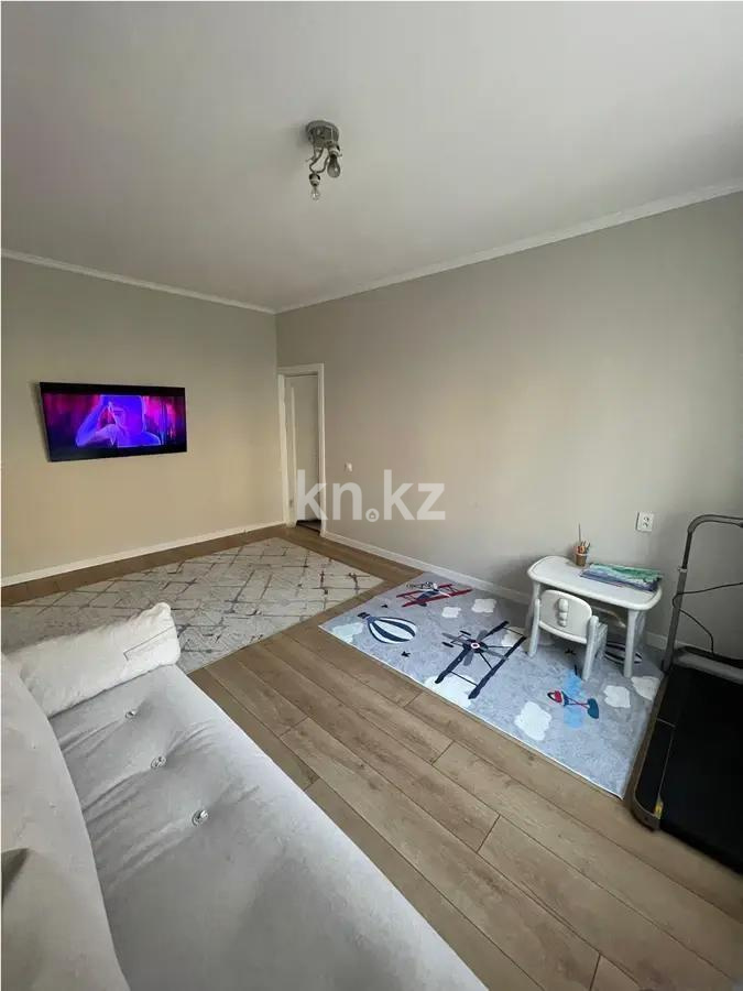Продажа 1-комнатной квартиры, 42.3 м², мкр-н Мамыр-2, дом  10 в Алматы - фото 2