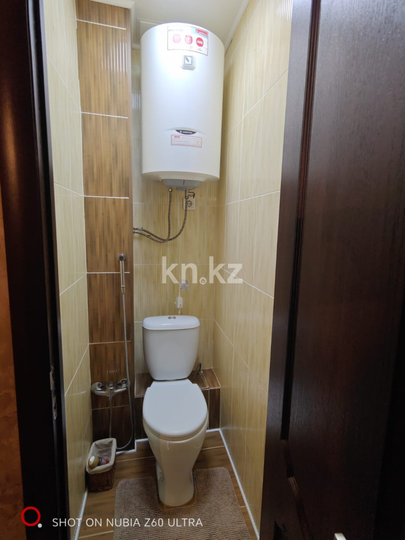 Аренда 1-комнатной квартиры посуточно, 40 м², мкр-н Степной-2, дом  73 в Караганде - фото 10