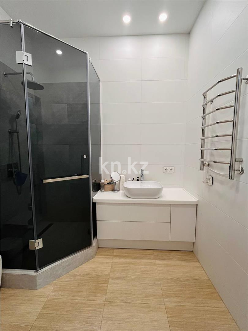 Продажа 4-комнатной квартиры, 151 м², ул. Ботаническая в Караганде - фото 10