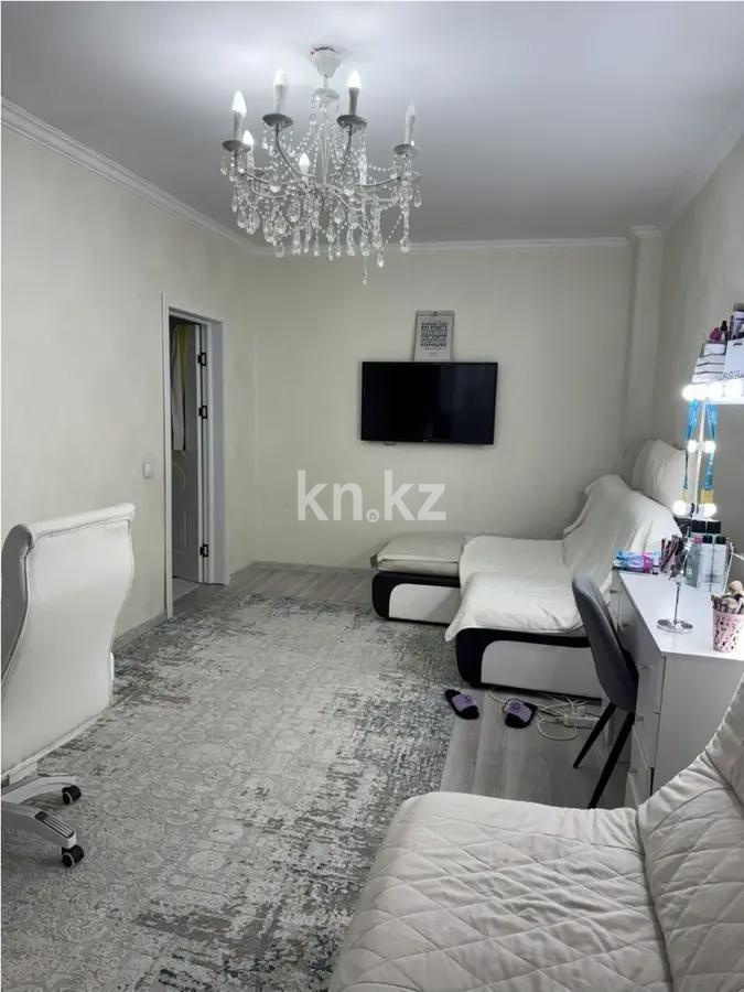 Продажа 2-комнатной квартиры, 65 м² в Караганде