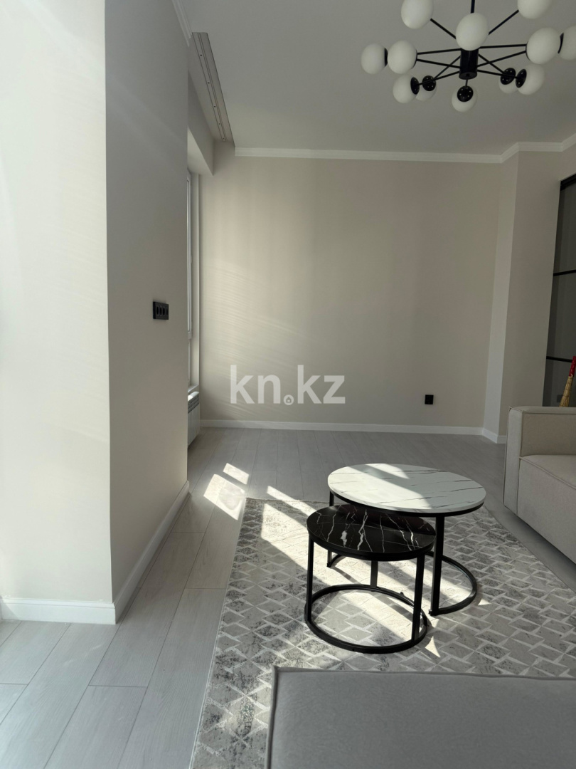 Продажа 3-комнатной квартиры, 80 м², пр. Абая в Алматы - фото 11