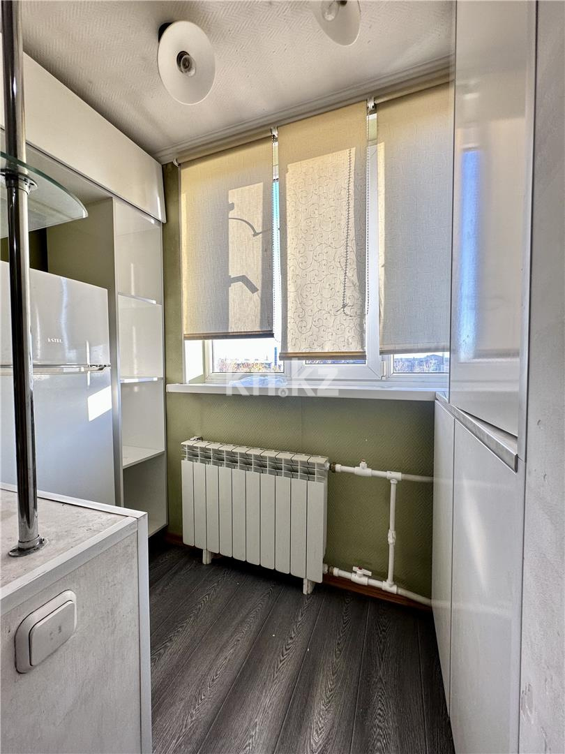 Продажа 3-комнатной квартиры, 61 м², ул. Ержанова в Караганде - фото 9