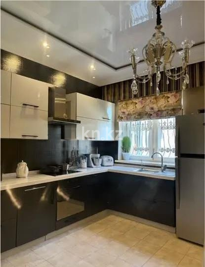 Продажа 3-комнатной квартиры, 129 м², ул. Брусиловского, дом  163 в Алматы - фото 2