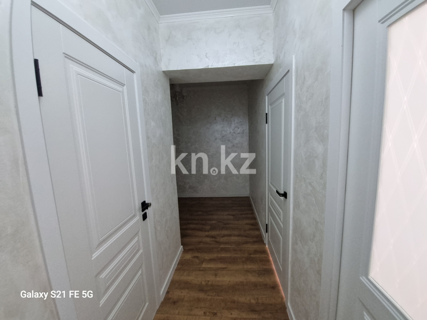 Продажа 2-комнатной квартиры, 55 м², Абильхаирхан, дом  241г в Шымкенте - фото 8