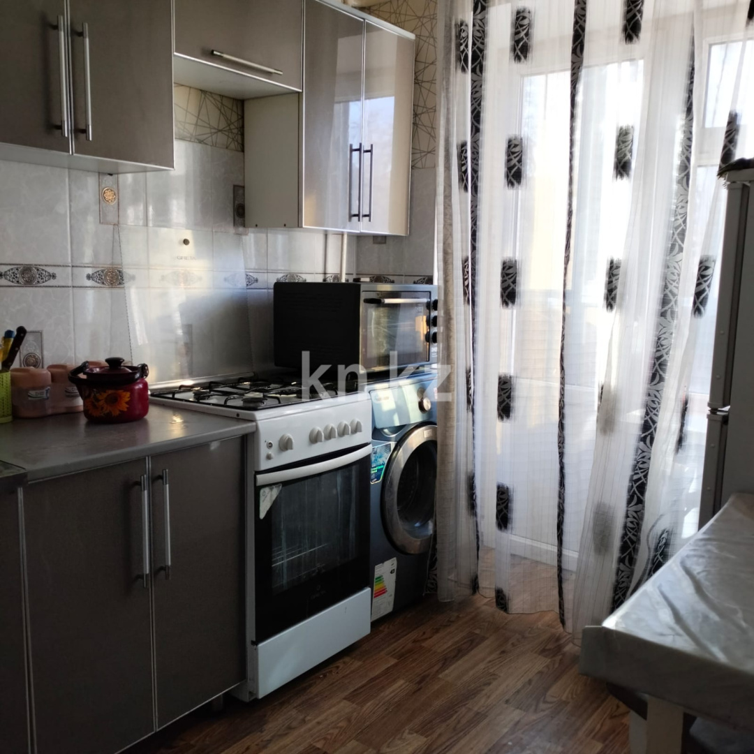 Продажа 2-комнатной квартиры, 35 м², Абая, дом  123 в Таразе - фото 3