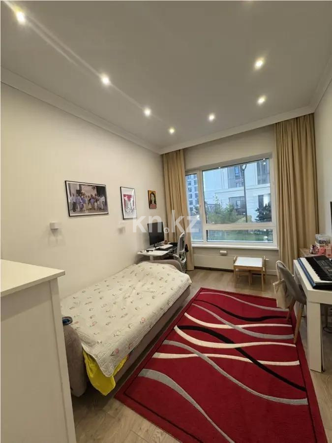 Продажа 4-комнатной квартиры, 150 м², ул. Сарайшык, дом  6 в Астане - фото 4