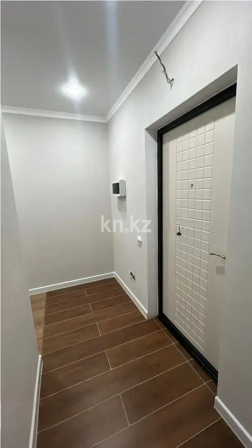 Продажа 1-комнатной квартиры, 37 м², пр. Тауелсыздык, дом  25 в Астане - фото 6