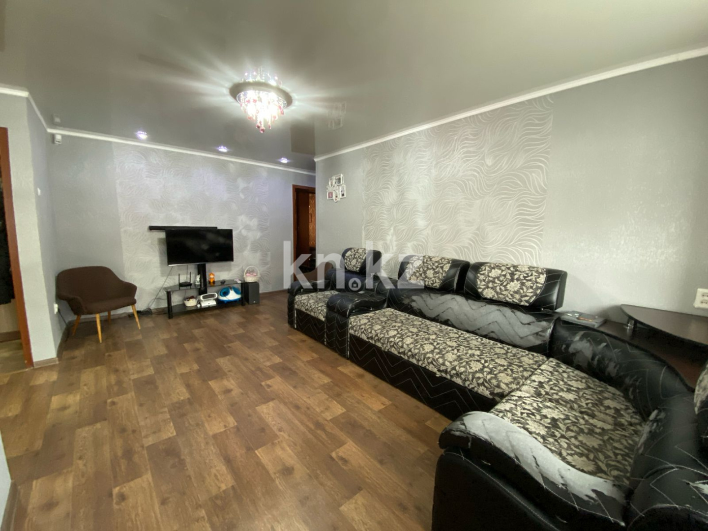 Продажа 3-комнатной квартиры, 56 м², ул. Жакенова в Сарани - фото 2