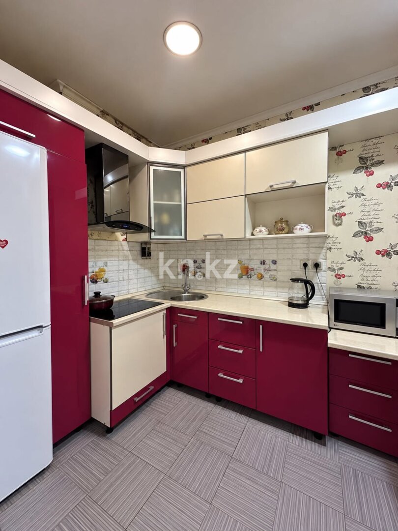 Продажа 3-комнатной квартиры, 63.5 м² в Алматы - фото 9