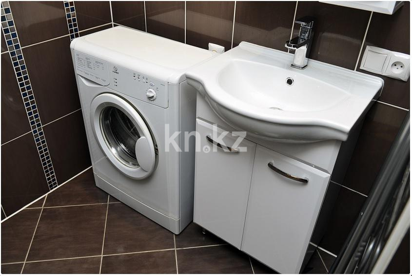 Аренда 1-комнатной квартиры посуточно, 35 м², ул. Пичугина, дом  250 в Караганде - фото 9