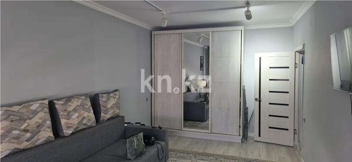 Продажа 1-комнатной квартиры, 45 м², мкр-н Жас Канат, дом  1/43 в Алматы - фото 2