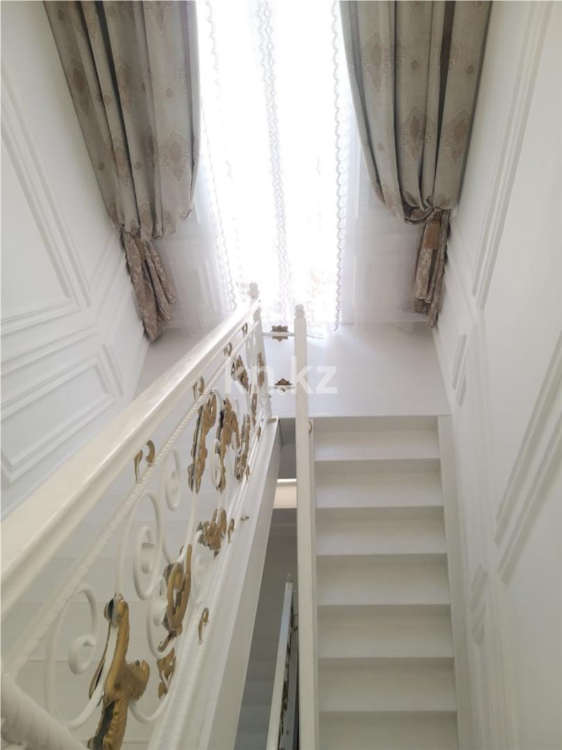 Продажа 5-комнатного дома, 520 м², ул. Муканова в Караганде - фото 36