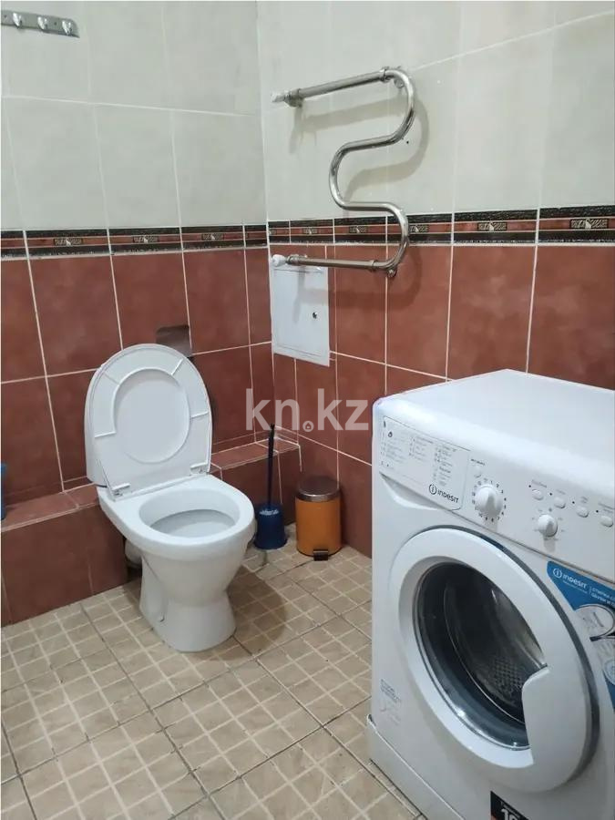 Продажа 3-комнатной квартиры, 131.4 м², ул. Сейфуллина, дом  40 в Астане - фото 8