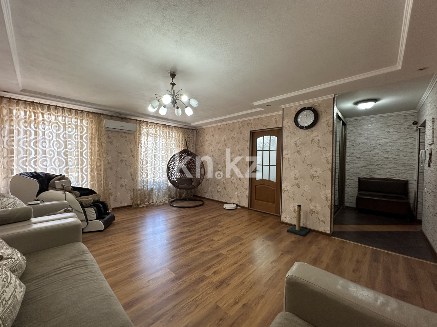 Продажа 4-комнатной квартиры, 104.5 м² в Караганде - фото 4