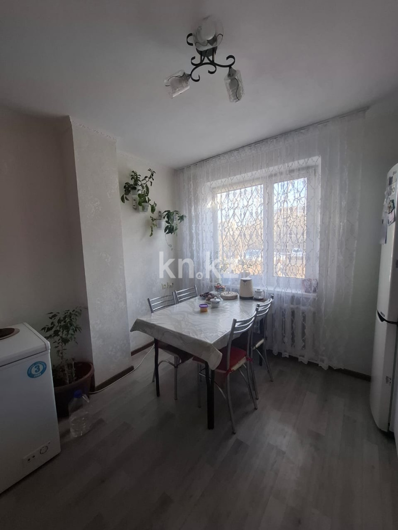 Продажа 3-комнатной квартиры, 71 м², ул. Сатыбалдина, дом  7/3 в Караганде - фото 6
