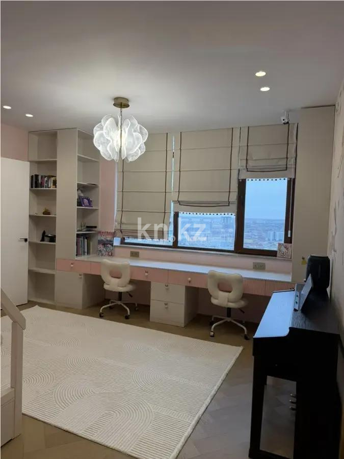 Продажа 5-комнатной квартиры, 245 м² в Астане - фото 4