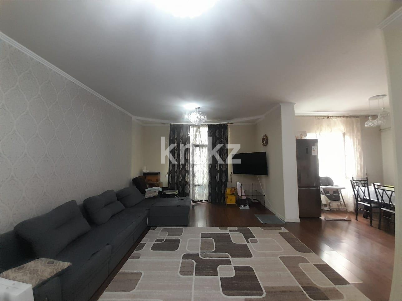 Продажа 4-комнатной квартиры, 135 м², ул. Баянауыл в Астане