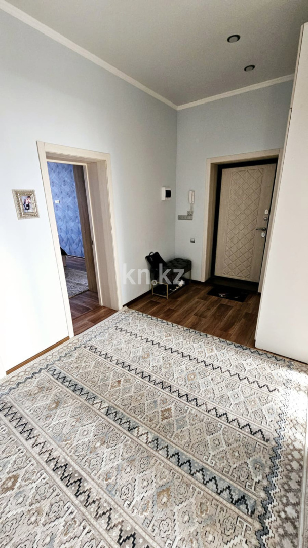 Продажа 3-комнатной квартиры, 94.7 м² в Уральске - фото 11